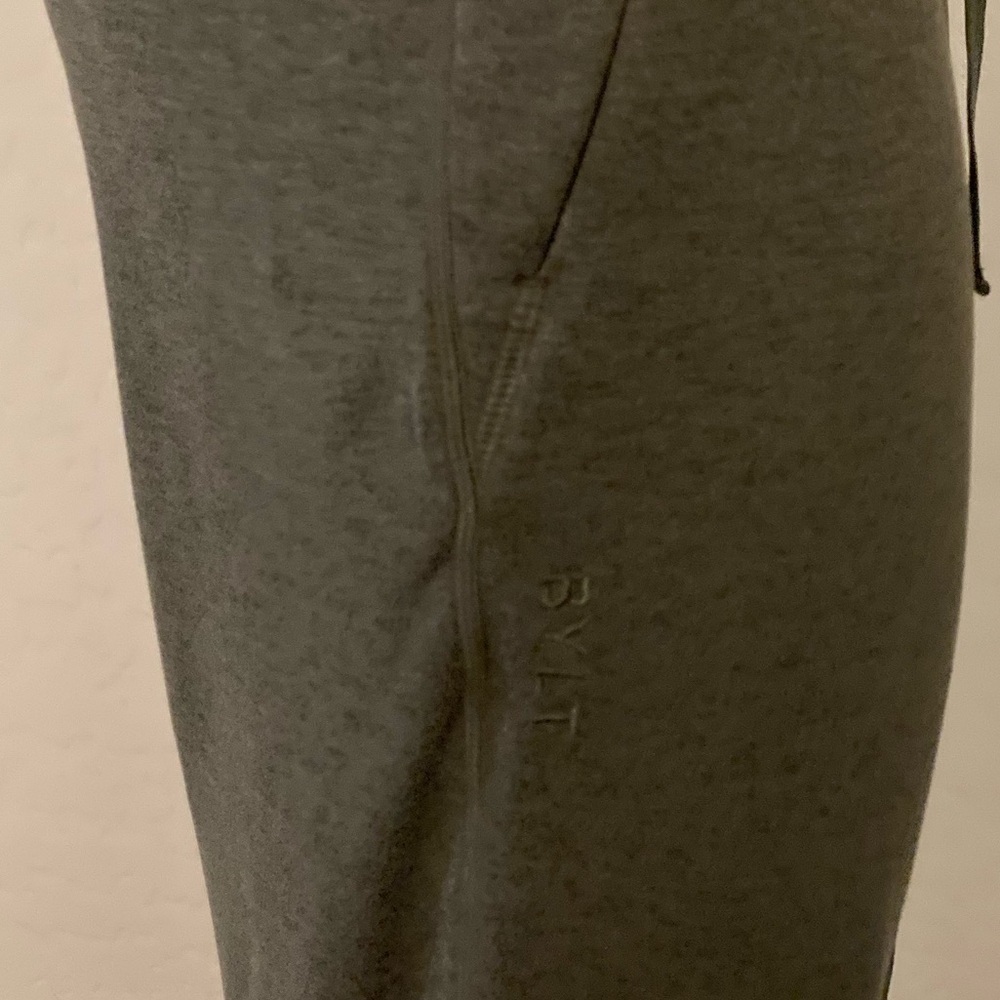 BYLT Basics Essential Jogger Dark Olive Green Small - Picture 16 of 16